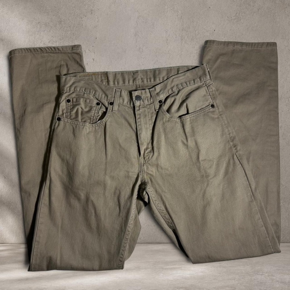 Levi's 559 tan trousers Size 31 X 34